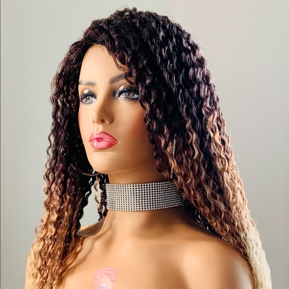 Long “Put On & Go” Wavy Twist Style Ombre Toffee Blonde Color Synthetic Wig 🙌 - Picture 4 of 12